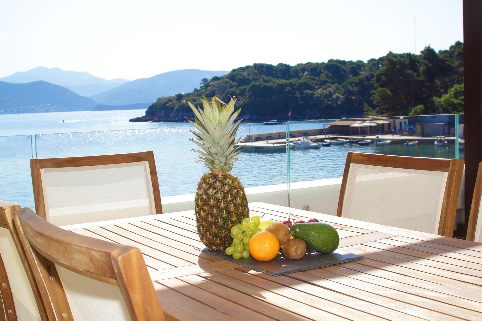 Kalamota Beach House Gornje Celo ภายนอก รูปภาพ